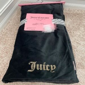 Plush black juicy couture throw blanket nwt